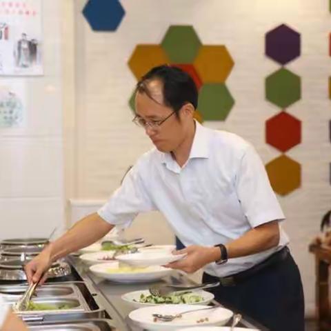 素食馆的偶遇