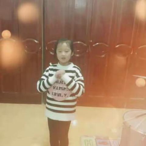 《别样的假期》之二年级一班