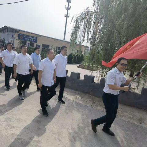 到一线  开眼界  长学识
