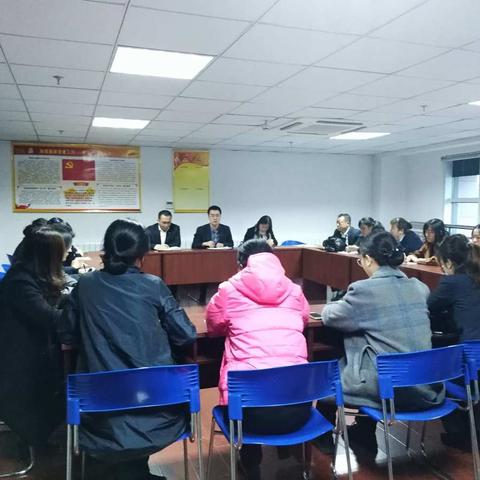 高新支行迅速行动，传达市行分期大会战会议精神