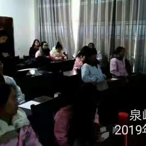 热烈欢迎进贤县人民医院心内科专家领导来泉岭卫生院授课