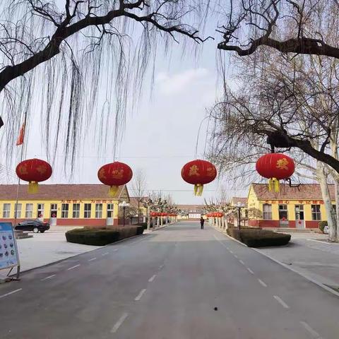 乘风破浪潮头立，扬帆起航正当时——记红河镇中学化学组培训