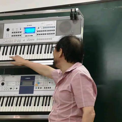 【九】