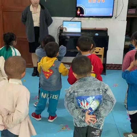 雏凤幼儿园小班健康活动:我的身体