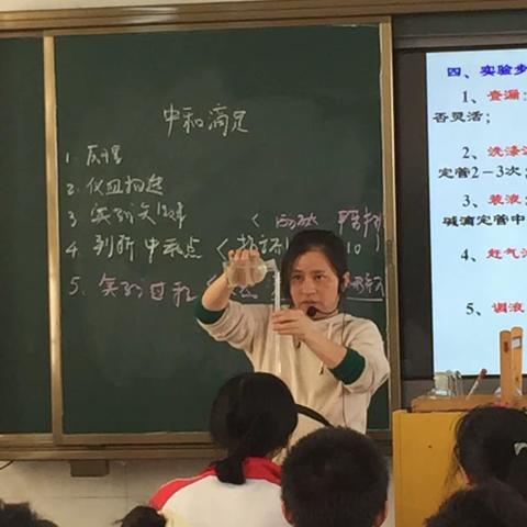 实验与视频相结合  提高学生动手能力