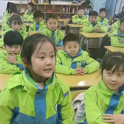 感悟校园文化之魂——泉塘中心小学开展“一训三风”诵读比赛