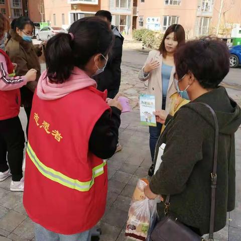 汉沽街华馨里社区探索“为老服务进网格 ”工作模式   打通为老服务“最后一公里”