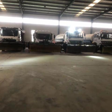 清雪除冰，安全出行