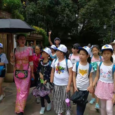 🌸🌸彩云之南🦋🦋🐞🍭🐸🐝🐝🌈学在路上⛳️🎨