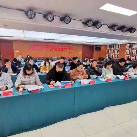 区委社区工作委员会组织召开社区居委会换届选举工作推进会