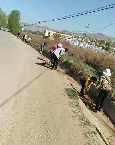 窑店镇开展镇区卫生和河道卫生环境整治