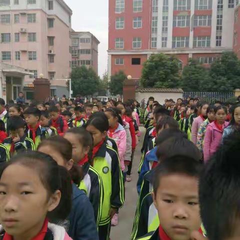 四(1)班学生学习生活剪影