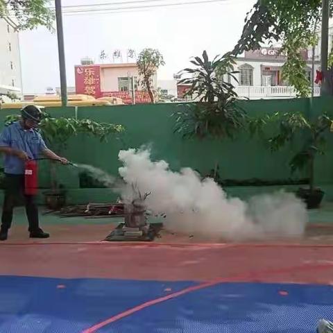 “知危险避险， 守护安全成长"一一艺贝星幼儿园 2021年安全教育活动简报