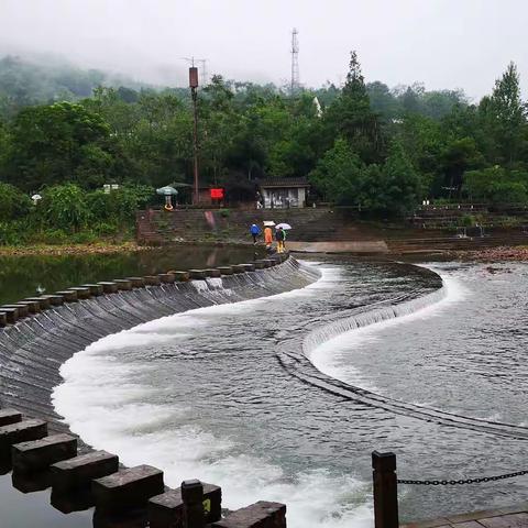 柳江，雅女湖，街子掠影