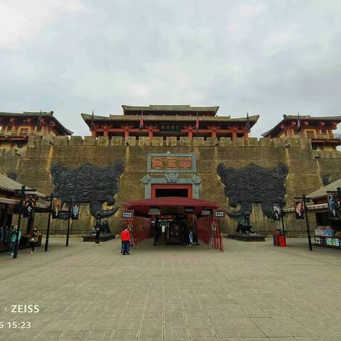 2022深秋行22——横店2