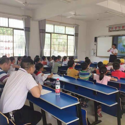 教学视导为引领 反馈交流促提升——2021年春季期山北学区教学常规视导研讨活动