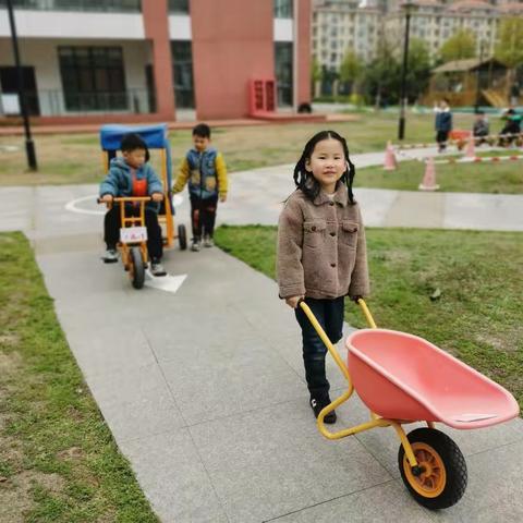 自主混区 ，快乐共享——芜湖市城北实验幼儿园晨间自主混区游戏