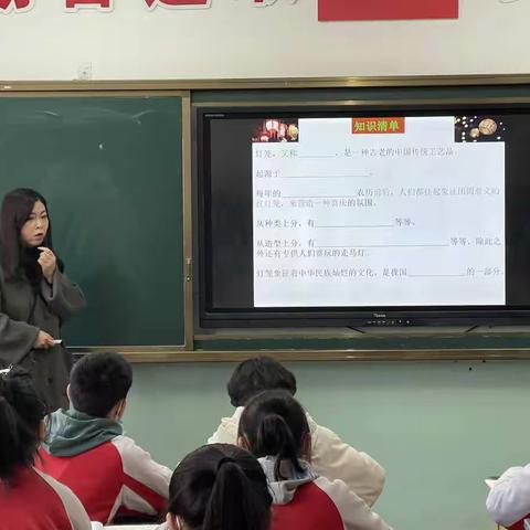 师傅引领促花开，教研芬芳满校园