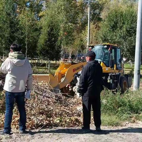 阿克齐镇阿克齐村开展志愿服务活动