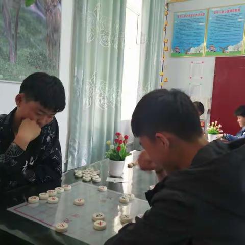 【陵城区实验中学】5月份一校一品”棋乐无穷 一一校园象棋、五子棋大赛”