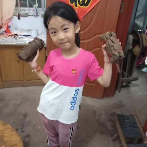 安静一会的美篇