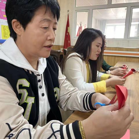 花香母亲节，情暖残疾人