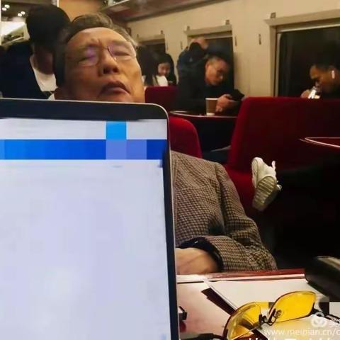 愿早日战胜疫情，迎来春暖花开的日子