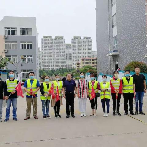 ［感动•风里雨里守护你］——北京路中学2019级乐学中队护卫队执勤记