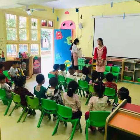 学之园·阳光幼儿园耶鲁班幼儿车内自救演练