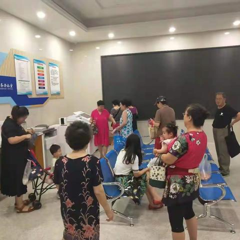 新疆路支行优惠购鸡蛋活动总结篇