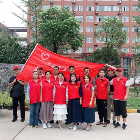 市实验中学节约粮食、杜绝浪费倡议志愿活动