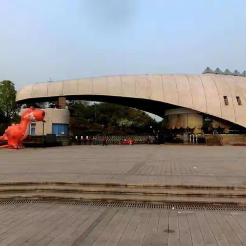 观自贡恐龙博物馆