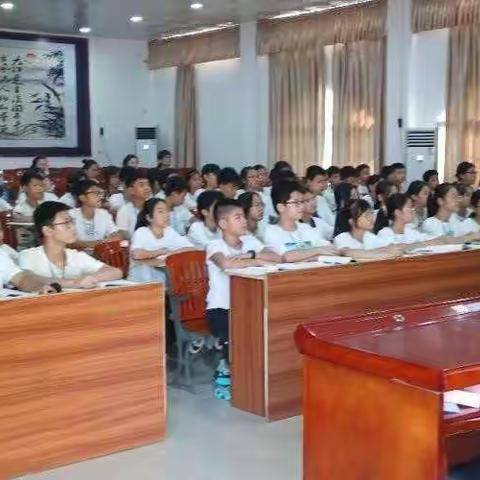 探索适合实际的课堂教学模式，努力实现课堂“提质增效”