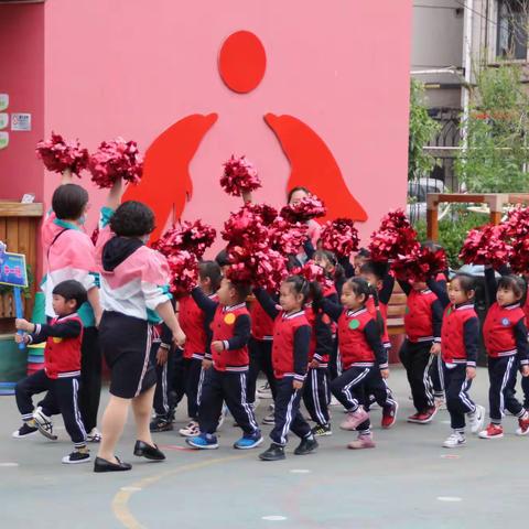 【大港三幼】中班亲子运动会—大手牵小手，快乐向前冲