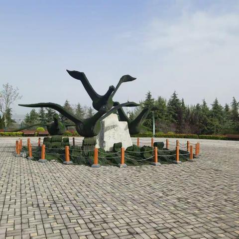 你累吗（诗歌）