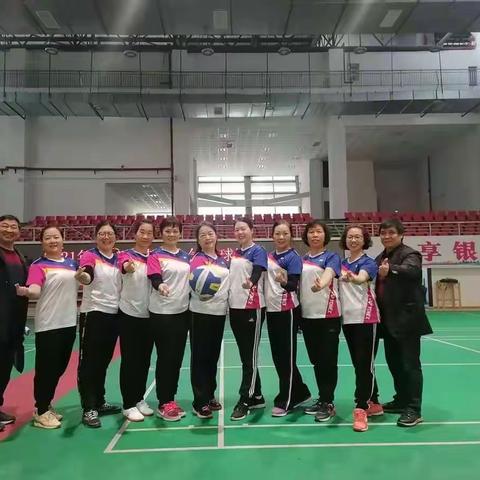 老年人气排球比赛