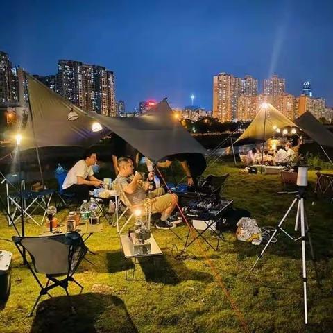 核桃树下的恋爱派对～～海上桥露营基地