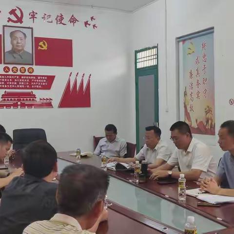 王凡副县长赴东英镇开展美丽乡村及农村公厕建设项目调研工作