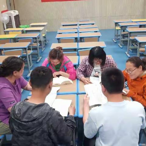 乌拉特中旗蒙古族学校中学部英语教研组