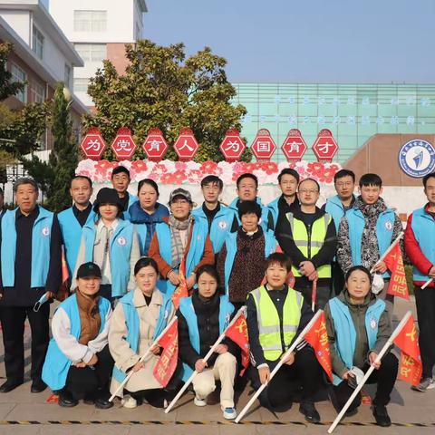 春日暖阳，为爱护航——日照市金海岸小学五年级11班护学执勤纪实