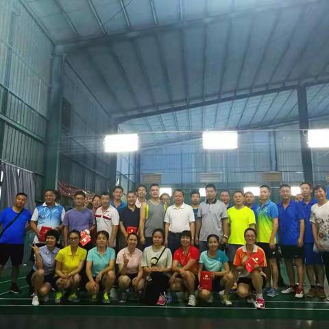 深水龙华水务有限公司龙华分公司第三届羽毛球赛圆满成功