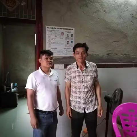 甲子镇级帮扶人李照剑走访帮扶贫困户