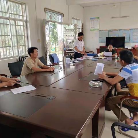 兰刘村委会召开非洲猪瘟防控工作布置