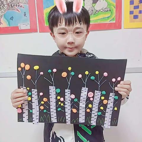 【逸德尚绘艺术教育】涂鸦1班本周美术作品《白桦树、兔子拔萝卜》