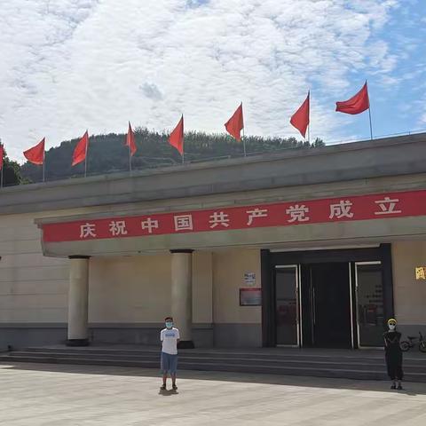 我们丰富多彩的暑假生活，（蒋宝轩 蒋宝辕）