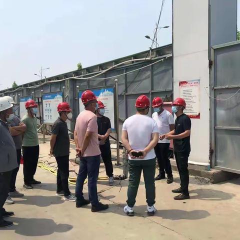 住建局安监站陪同市安委会领导对开发区建筑施工安全生产工作进行督导检查