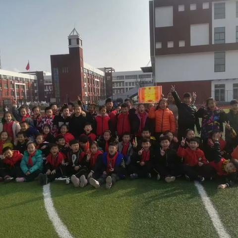 家校合力，线上学习__(平邑县第五实验小学二、二中队)