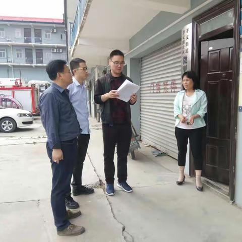 精心指导 全面提升 高标准打造文明社区