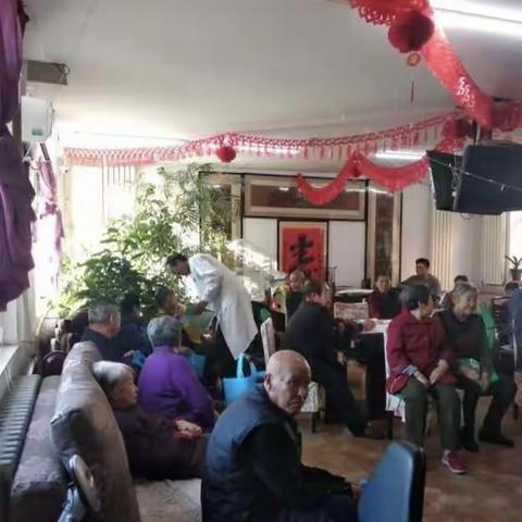 萨尔图区东安街道东风社区卫生服务中心免费为福安康养老院老年人提供义诊及健康讲座