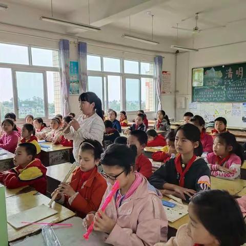 石马小学课后服务之竖笛兴趣班